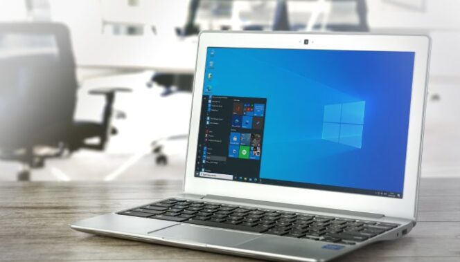 					Sumber gambar laptop microsoft dari pixabay