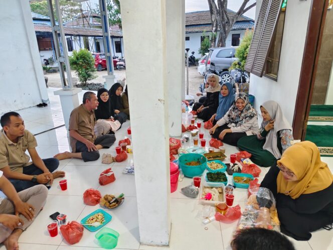 
					Buka Puasa Bersama dan Khatam Alqur’an Dinas pendidikan Kabupaten Batubara