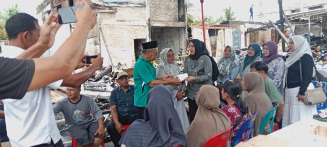 
					Peduli Korban Kebakaran, TP PKK Bahorok Beri Bantuan