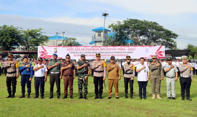 
					Kapolresta Deli Serdang Pimpin Apel Pasukan OPS Patuh Toba 2025