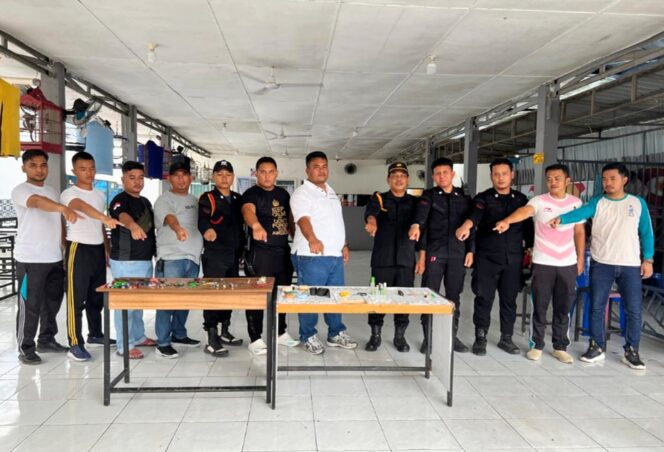 
					Kalapas Labuhan Ruku Klarifikasi Isu Negatif Soal Lodes dan Narkoba dari Media Online
