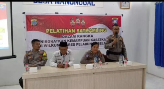 
					Polres Pelabuhan Belawan Gelar Pelatihan Satkamling di Desa Manunggal