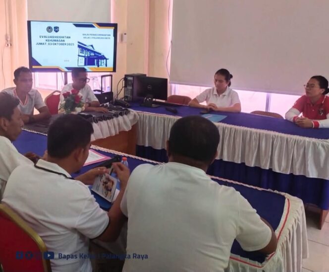 
					Tingkatkan Kualitas Publikasi dan Layanan Informasi, Bapas Palangka Raya Evaluasi Humas