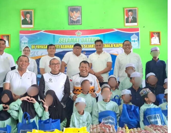 
					Bapas Palangka Raya Dalam Rangka Touring Dan Bakti Sosial di Pante Asuhan Budi Sejahtera Kuala Kapuas 
