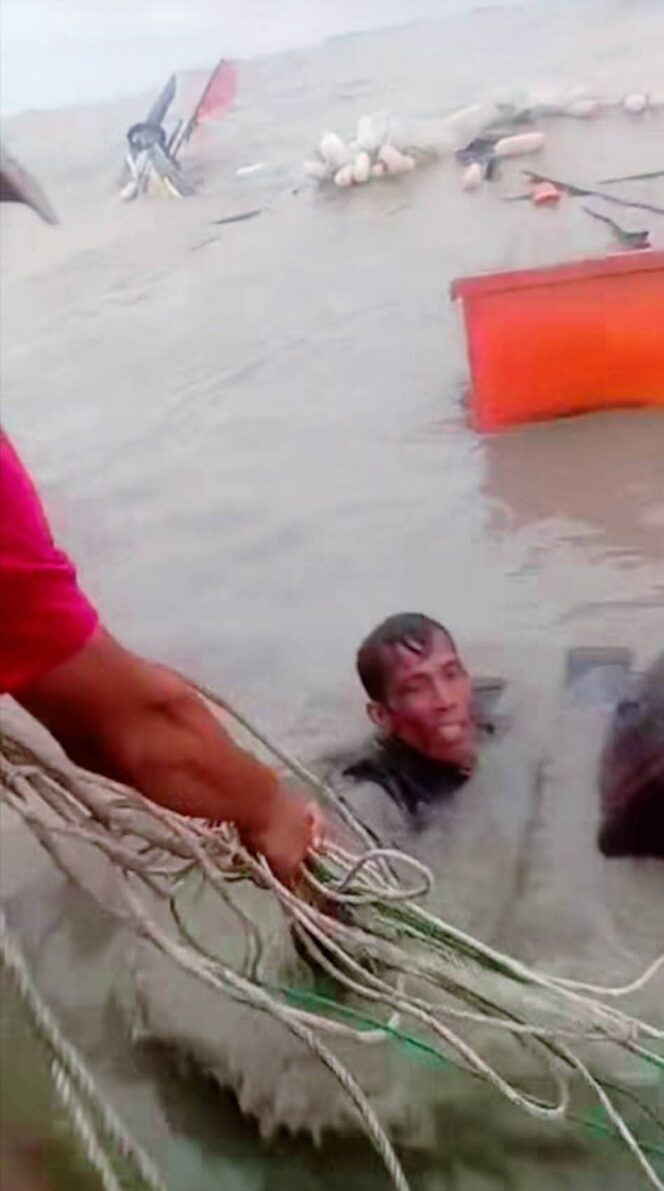 
					Angin Kencang, Sampan Nelayan Tenggelam Diperairan Batu Bara