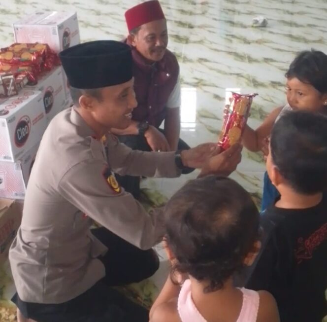 
					Sentuhan Hangat di Tengah Banjir: Polsek Pantai Labu dan LPA Ulurkan Cinta untuk Anak-Anak Pengungsi
