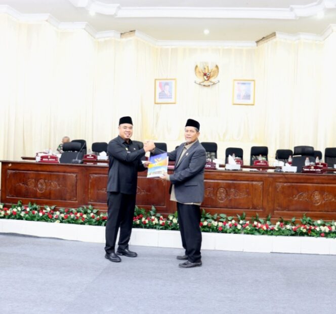 
					Wabup Batubara Sampaikan Nota Ranperda Sistem Penyediaan Air Minum