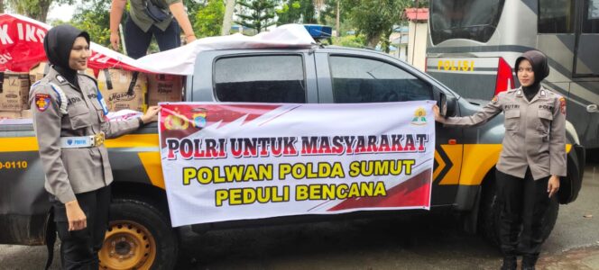 
					Tingkat Kepedulian Polri Dengan Bencana Banjir, Polda Sumut Melalui Polwan Salurkan Bantuan DI Kabupaten Langkat
