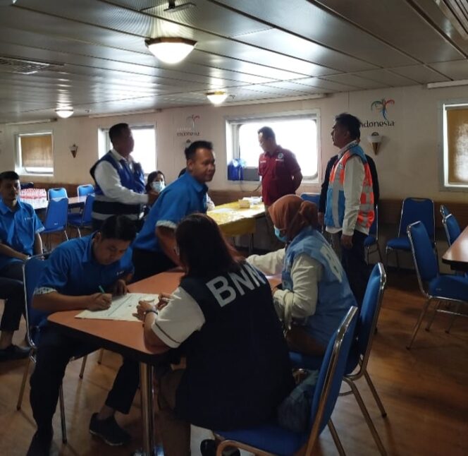 
					Pelindo Dukungan BNN Lakukan Tes Urine ABK di Pelabuhan Belawan