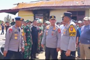 Pasca Pembakaran, Kapolda Sumut Kunjungi Mapolsek MBG