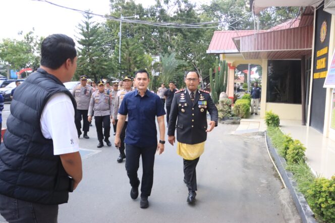 
					Kunjungan ke Polres Langkat, Wakapolda Tekankan semangat Pengabdian, Program Prioritas Kapolda