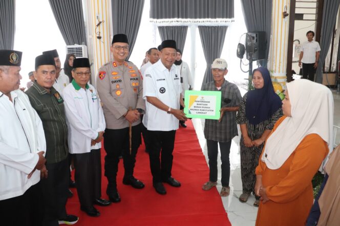 
					BAZNAS Langkat salurkan Bantuan Pelajar Terdampak Banjir