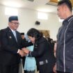 Bupati Deli Serdang, dr H Asri Ludin Tambunan melantik 15 Pejabat Pimpinan Tinggi Pratama di Aula Cendana, Lantai II, Kantor Bupati Deli Serdang, Kamis (22/1/2026). Para pejabat yang dilantil diharapkan mampu membawa semangat baru dan memberikan dorongan kuat dalam peningkatan kualitas pelayanan publik kepada masyarakat Deli Serdang. (Foto Diskominfostan Deli Serdang)