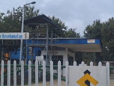 Teks foto: Aktivitas perkebunan sawit yang menjadi sorotan dalam polemik perpanjangan HGU.