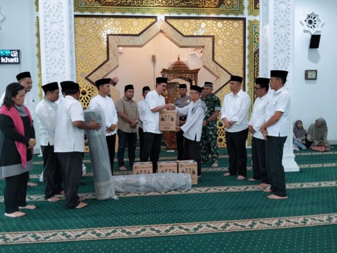 
					Melalui Safari Ramadan, Hubungan Harmonis Pemerintah & Masyarakat Terus Terjaga