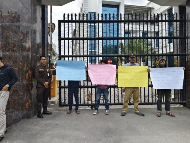 
					GERAMSU UNRAS Desak Kejatisu Dugaan Korupsi Dana Hibah Rp. 10 Miliar