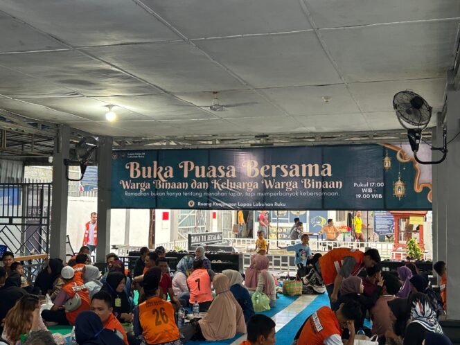 
					Hadirkan Kehangatan dan Kebersamaan, Lapas Labuhan Ruku Gelar Buka Bersama Warga Binaan dan Keluarga Warga Binaan