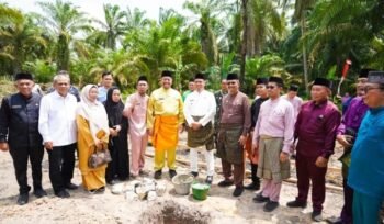 Bupati Batubara Melaksanakan Peletakkan Batu Pertama Pembangunan Rumah Tahfiz Al-Qur’an