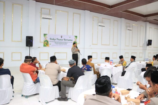 
					Buka Puasa Bersama Insan Media, Kapolres Langkat: Perkuat Sinergi Jaga Kondusivitas