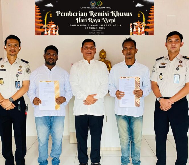 
					Remisi Nyepi, Dua Wabin di Lapas Labuhan Ruku Dapat Pengurangan Masa Hukuman