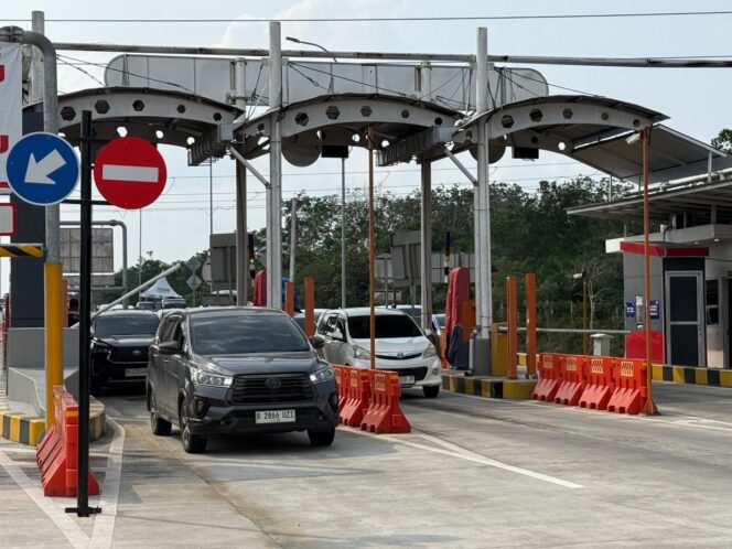 
					Layani Arus Mudik – Balik Lebaran 2026, Hutama Karya Pastikan Kenyamanan Pengendara di Wilayah Riau dan Sumatera Barat