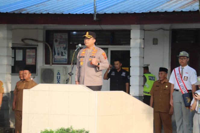 
					Gelar Upacara di SMAN 1 Stabat, Kapolres Langkat Tekankan Disiplin, Anti Narkoba dan Bijak Bermedsos