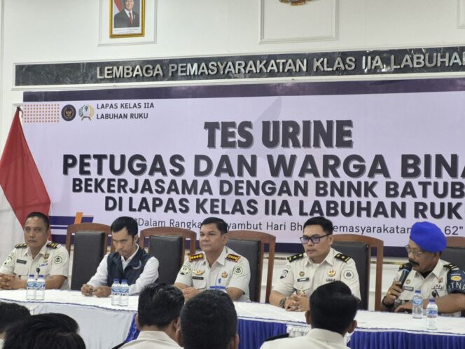
					Peringati HBP ke-62, Lapas Labuhan Ruku Gelar Tes Urine Pegawai dan Warga Binaan