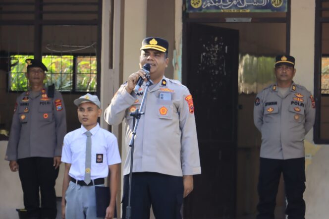 
					Polres Langkat Tekankan Disiplin, Anti Bullying kepada Generasi Z di SMA 