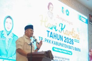 Bupati Batu Bara H. Baharuddin Siagian, SH, M.Si., menghadiri peringatan Hari Kartini Tahun 2026 yang diselenggarakan Pemerintah Kabupaten Batu Bara di Aula Kantor Bupati Batu Bara,