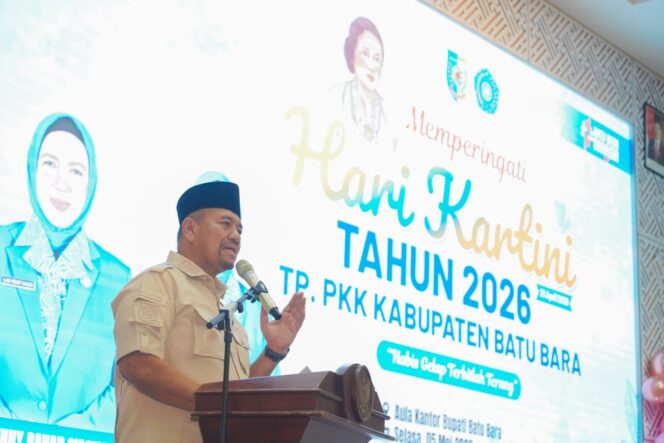 
					Bupati Batu Bara H. Baharuddin Siagian, SH, M.Si., menghadiri peringatan Hari Kartini Tahun 2026 yang diselenggarakan Pemerintah Kabupaten Batu Bara di Aula Kantor Bupati Batu Bara,