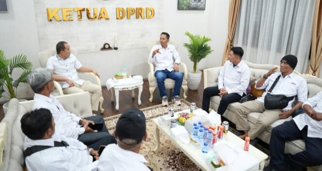 
					Perkuat Ekosistem Media Digital, Ketua DPRD Deli Serdang Terima Pengurus SMSI