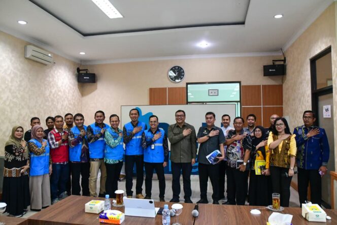 
					Bupati Deli Serdang Minta PLN Tak Pasang Listrik di Bangunan Tanpa Izin