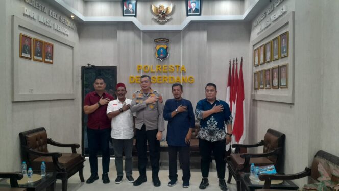 
					Audiensi LPA Deli Serdang dengan Kapolresat Deli Serdanh, Perkuat Sinergi Perlindungan Anak