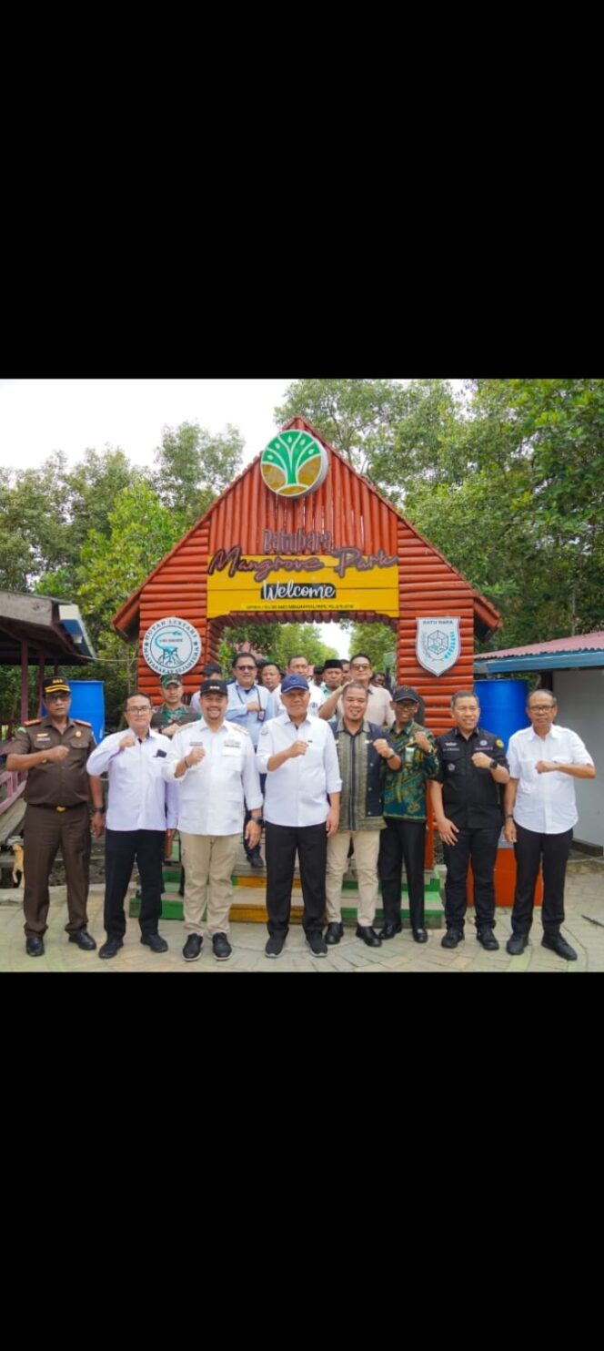 
					Bupati Batu Bara Pimpin Penanaman Mangrove Dan Tinjau Pembangunan Kawasan Nelayan Modern