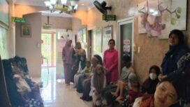 Program Studi S1 ​​Kebidanan dan Profesi Bidan Institut Kesehatan Helvetia melaksanakan kegiatan penyuluhan kesehatan tentang pentingnya imunisasi pada balita di Klinik Pratama Siti Kholijah HSB (Hasibuan), Jalan Marelan I Pasar 4 Barat, Kecamatan Medan Marelan, Kota Medan.