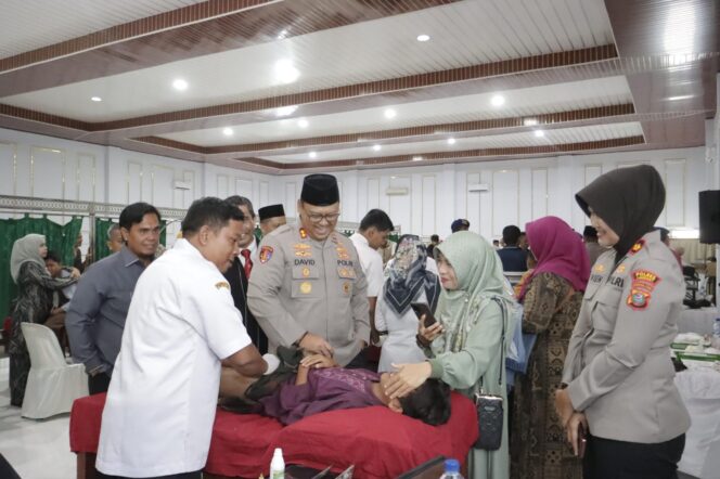 
					Kapolres Langkat Pimpin Khitanan Massal, Wujud Nyata Kepedulian Polri