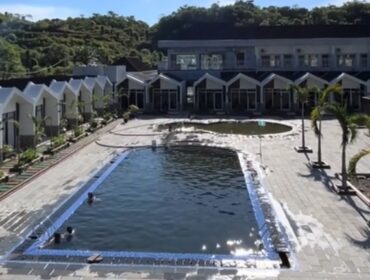 Ket foto: Screnshot foto video akun sosial media Tiktok yang beredar, bangunan hotel di lokasi kawasan Wisata Tangkahan, Langkat.