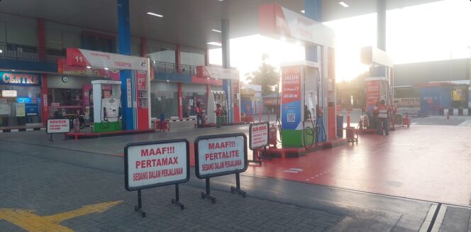 
					Kelangkaan BBM Lumpuhkan Pelayanan SPBU di Sumut, Pertamina Diminta Bertanggung Jawab
