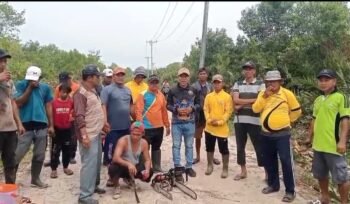 Kerja Nyata Lurah Bagan Arya Hasilkan Jalan Utama Kelurahan Sedap Dipandang Mata