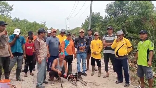 
					Kerja Nyata Lurah Bagan Arya Hasilkan Jalan Utama Kelurahan Sedap Dipandang Mata