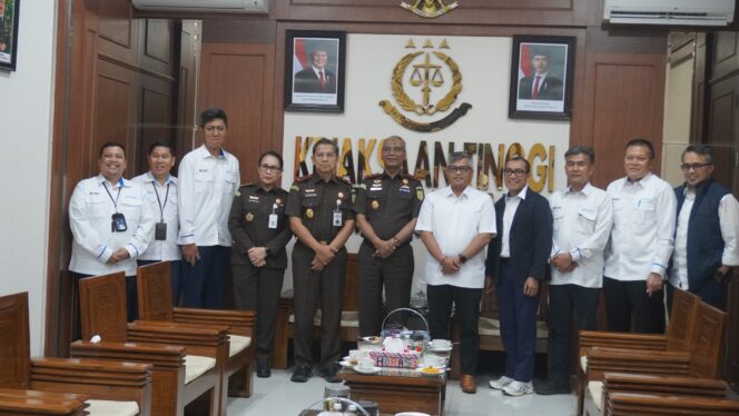 
					Perkuat Sinergitas Kelembagaan, Pelindo Regional 1 Kunjungi Kejati Sumut 