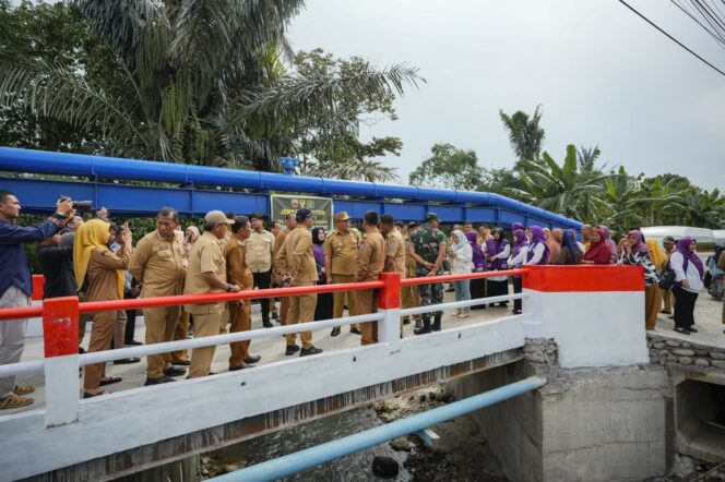 
					Sinergi Bersama TNI, Jembatan Sei Krio Kini Rampung Dibeton