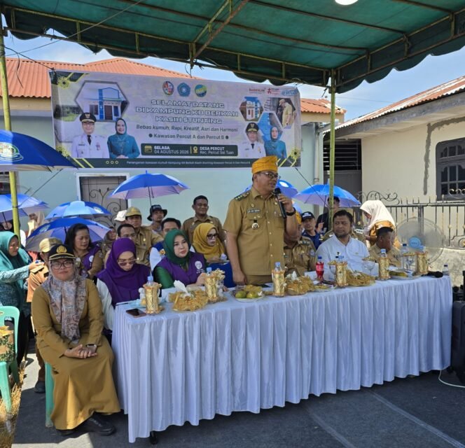 
					Bupati Deli Serdang Kunjungi Kampung Berkah Bebas Stunting di Percut, Paparkan Rencana Besar Pembangunan Hingga 2030