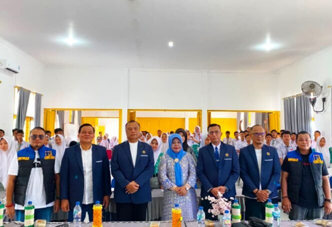 
					LBH Amanat Nasional Sosialisasikan UU ITE kepada Siswa SMK Negeri 1 Tanjung Morawa