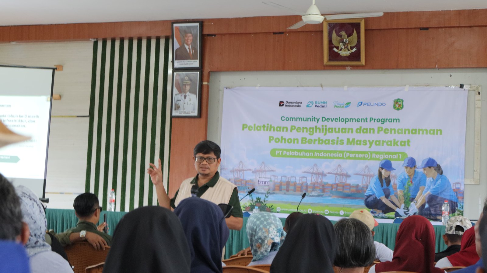 Pelindo Regional 1 Gelar Pelatihan Penghijauan dan Penanaman Pohon Berbasis Masyarakat di Belawan