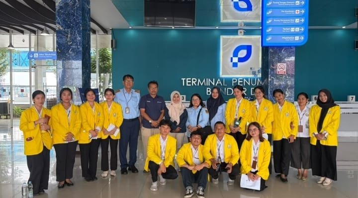 Pelindo Belawan Buka Ruang Belajar Bagi Mahasiswa Poltekkes Kemenkes Medan di Terminal Penumpang Bandar Deli