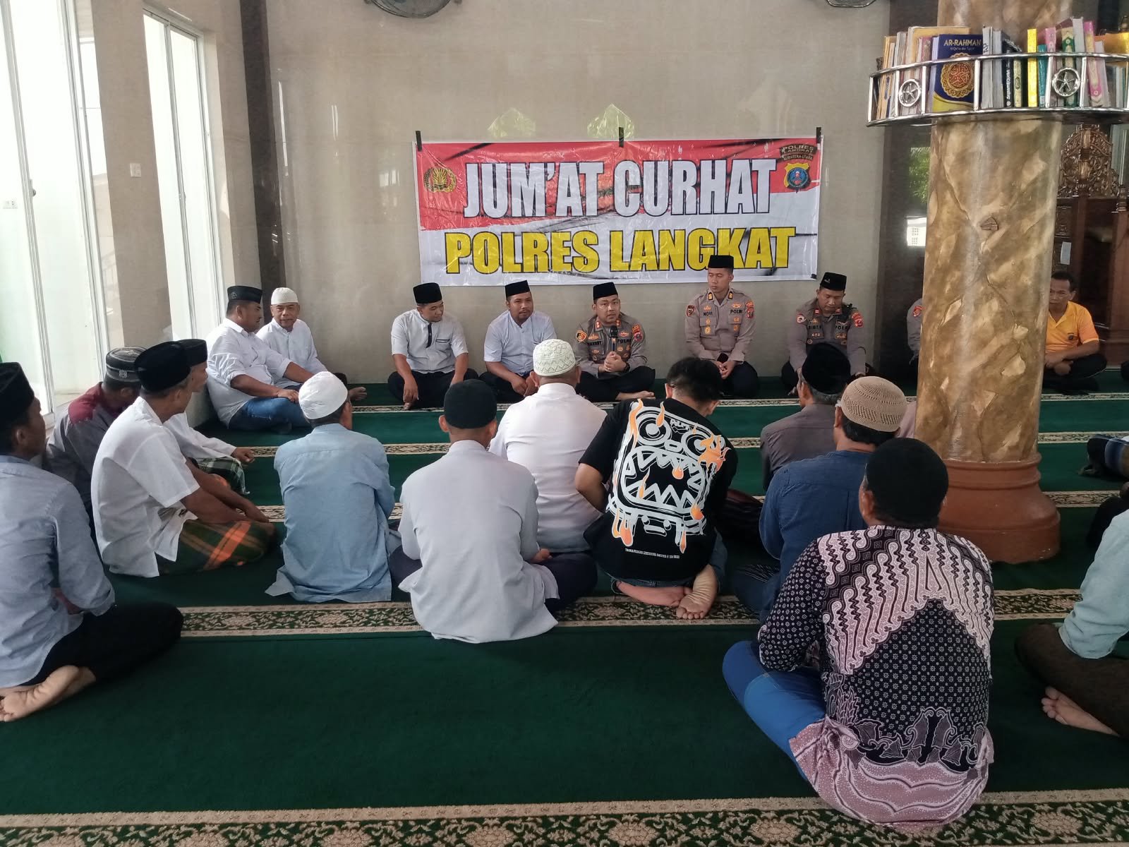 Program Jumat Curhat, Kapolres Langkat Ajak Warga Perkuat Kamtibmas