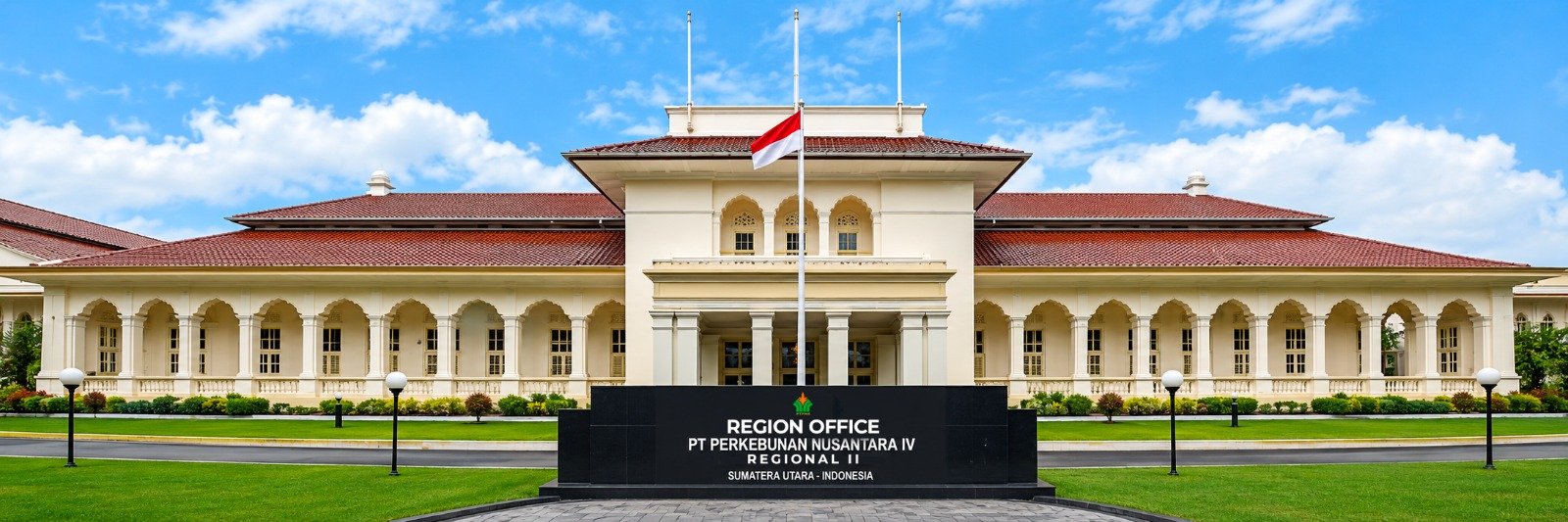 Hari Museum Nasional: Mengintip Masa Lampau Melalui Arsitektur Kantor PTPN IV Regional 2